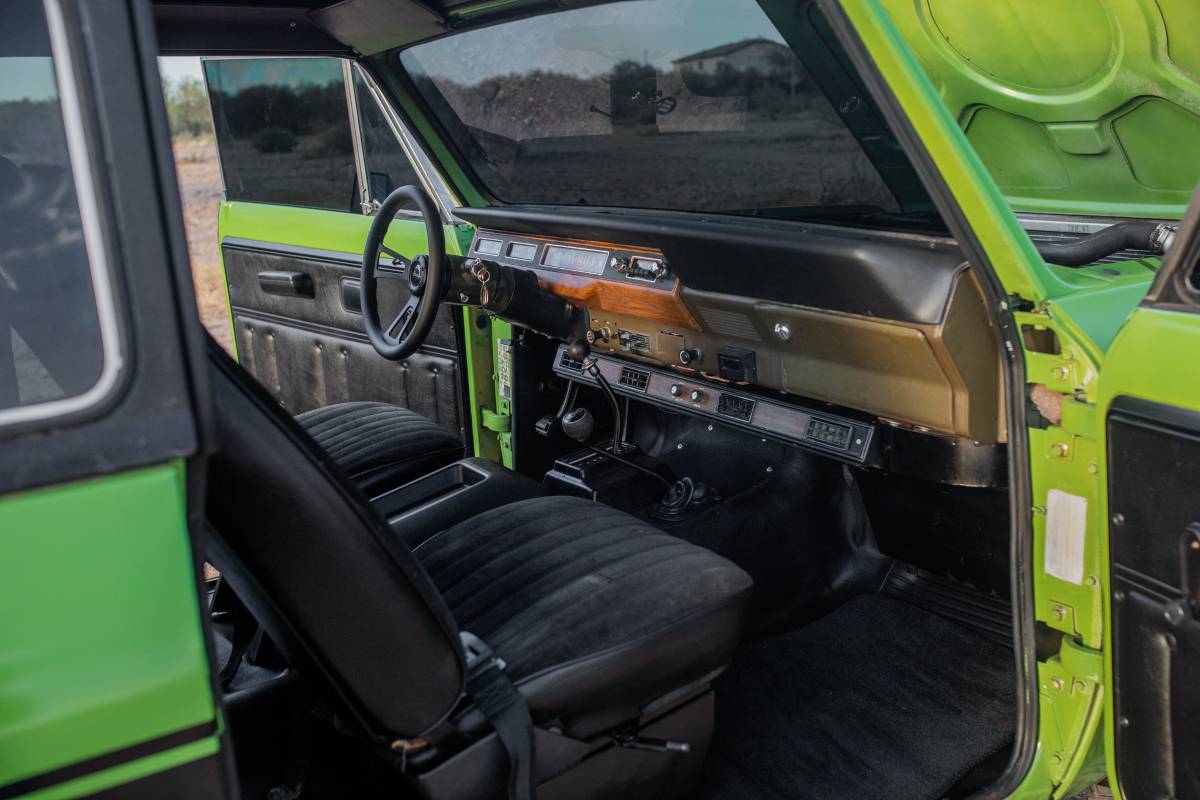 1977 International Scout 2