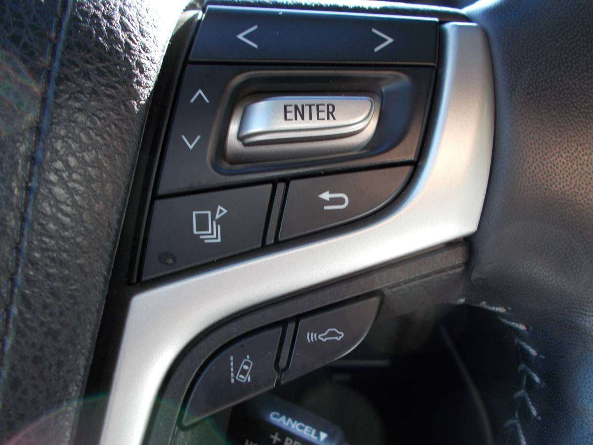2017 Toyota Landcruiser-5700 Miles!