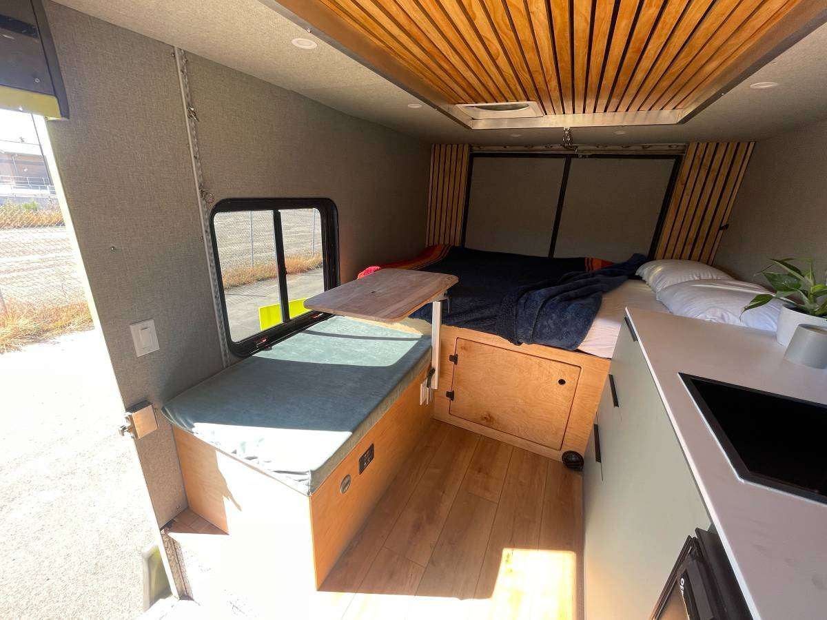2007 F-550 Overland Camper