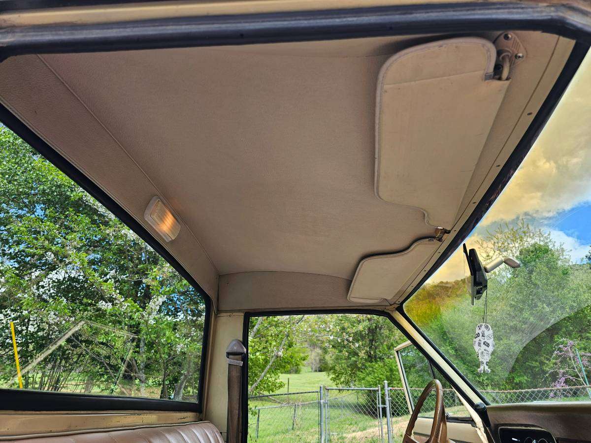 1979 Jeep J10 AWD