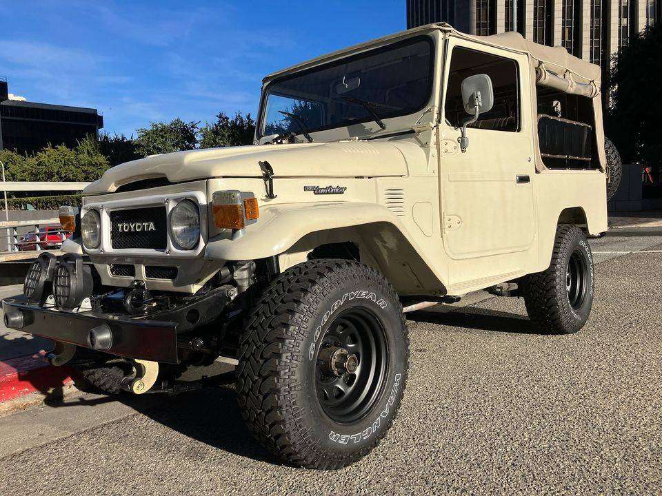 1976 Toyota Landcruiser FJ43-Restored
