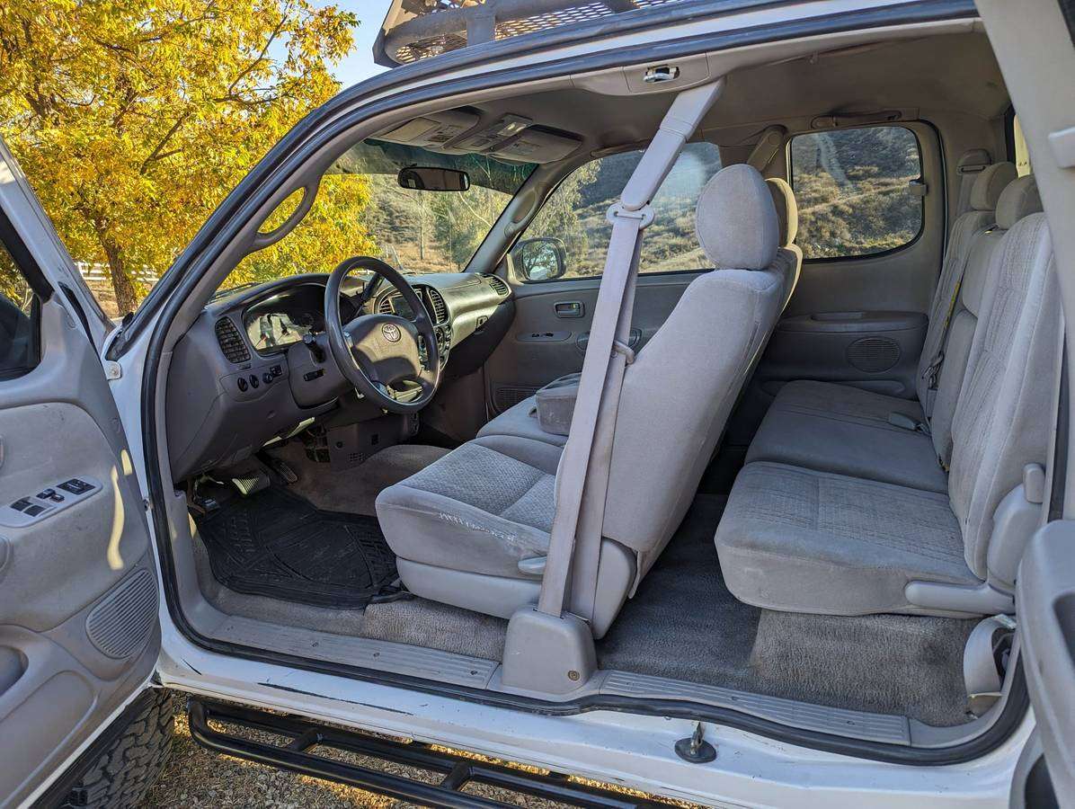 2006 Toyota Tundra 4WD Overland Build
