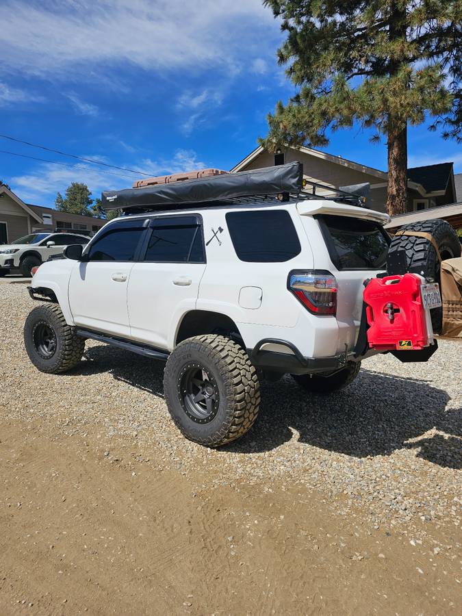 2016 Toyota 4Runner Trails Edition Overlander