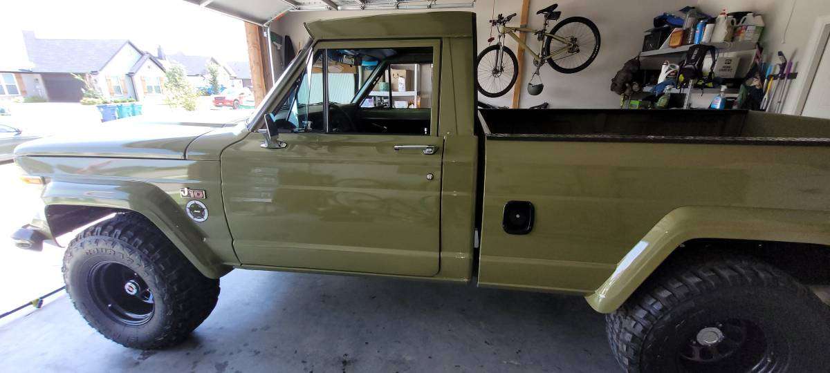 1979 Jeep J10 pickup