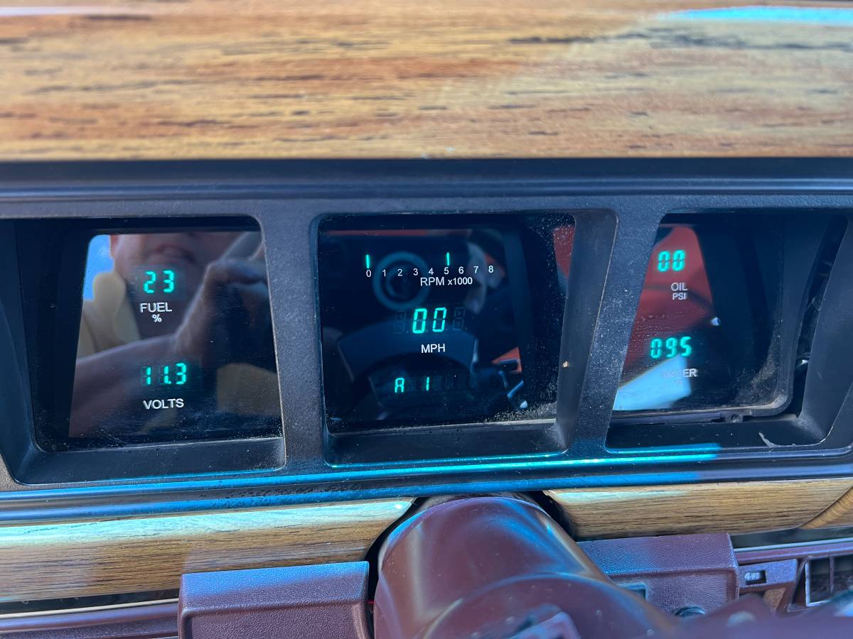 1987 Jeep Grand Wagoneer