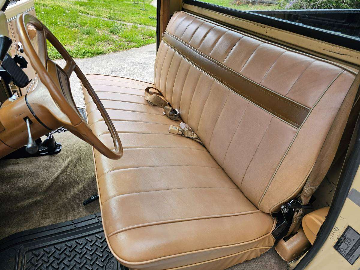 1979 Jeep J10 AWD