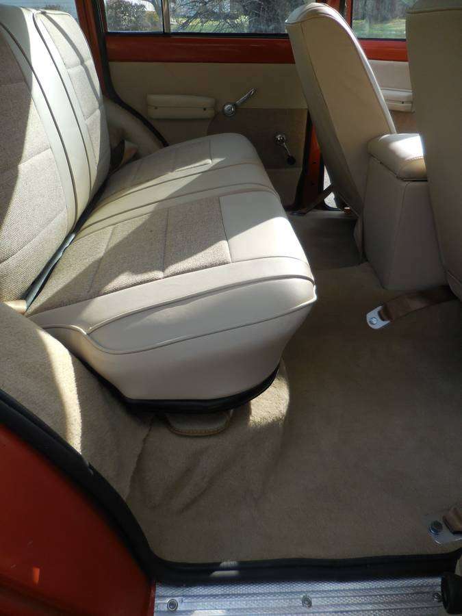 1976 Jeep Wagoneer