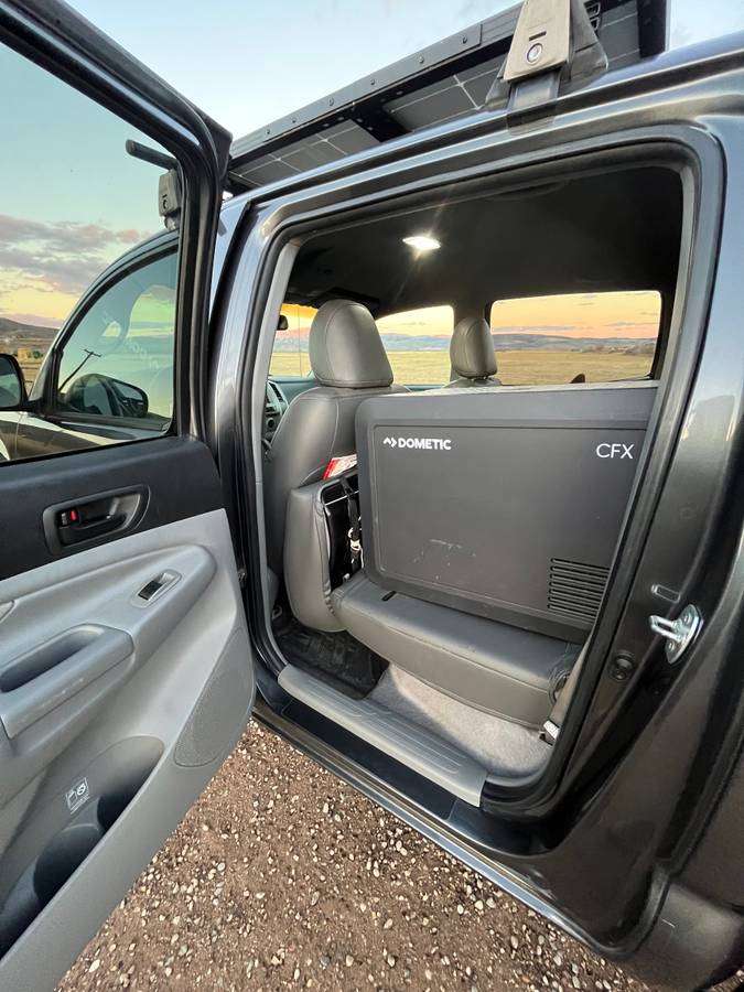 2009 Toyota Tacoma DCLB Overland