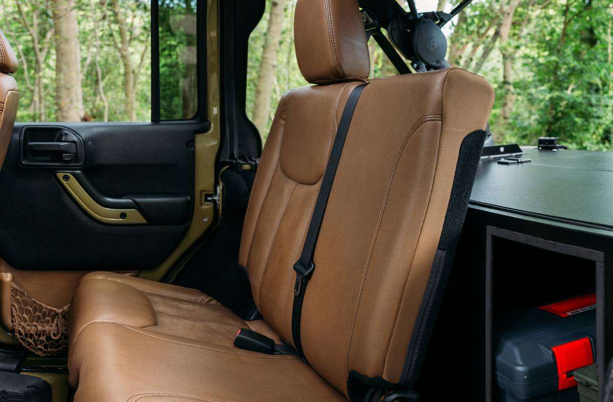 2013 Jeep Wrangler Unlimited Rubicon - Manual