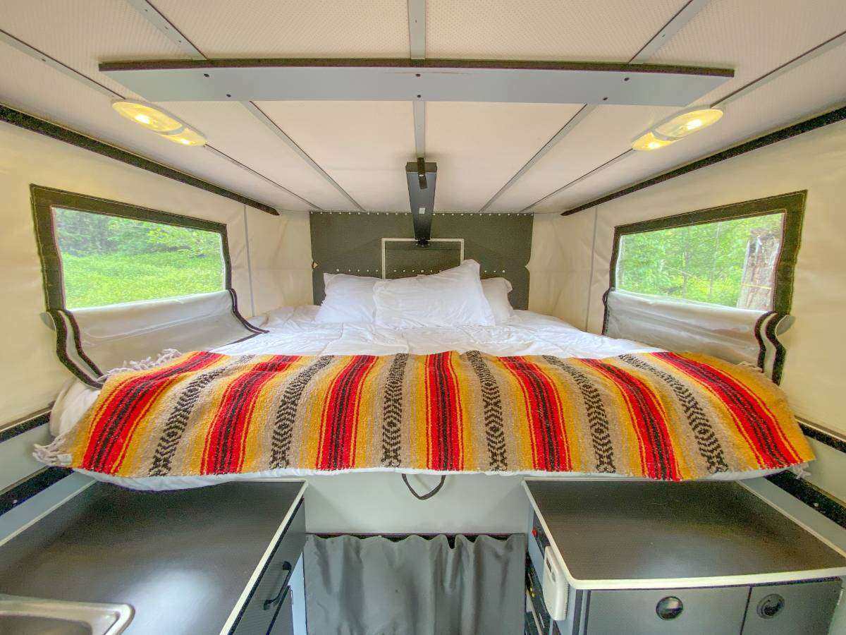 2015 Toyota Tacoma 4WD + Four Wheel Camper Fleet Flatbed