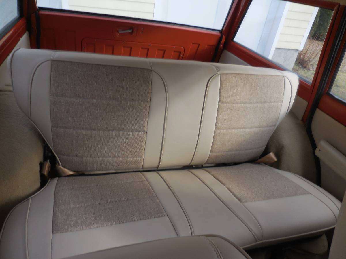 1976 Jeep Wagoneer