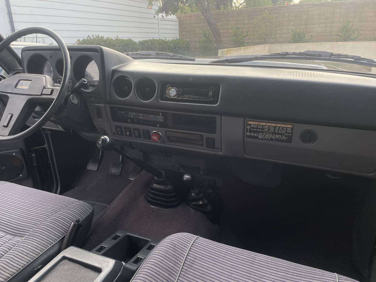 1986 Toyota Land Cruiser FJ60 Restored