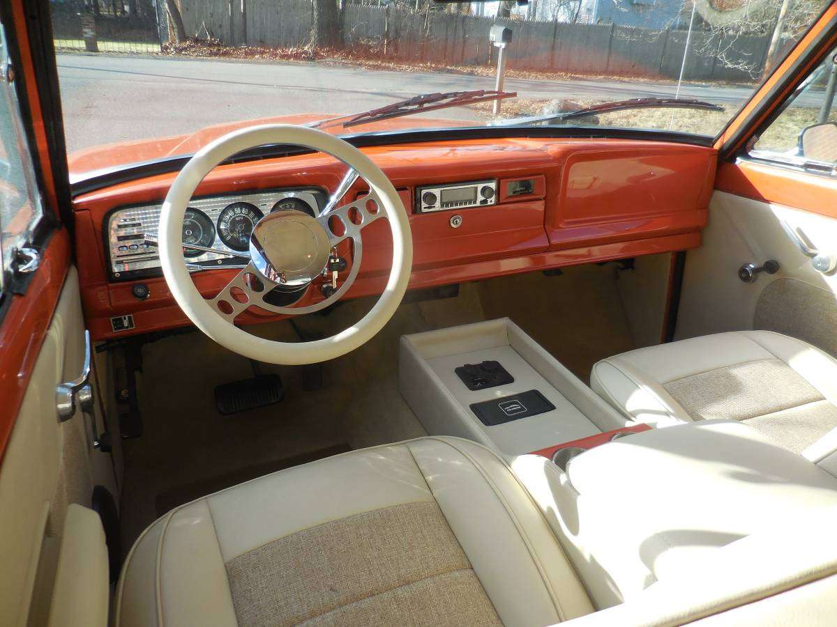 1976 Jeep Wagoneer