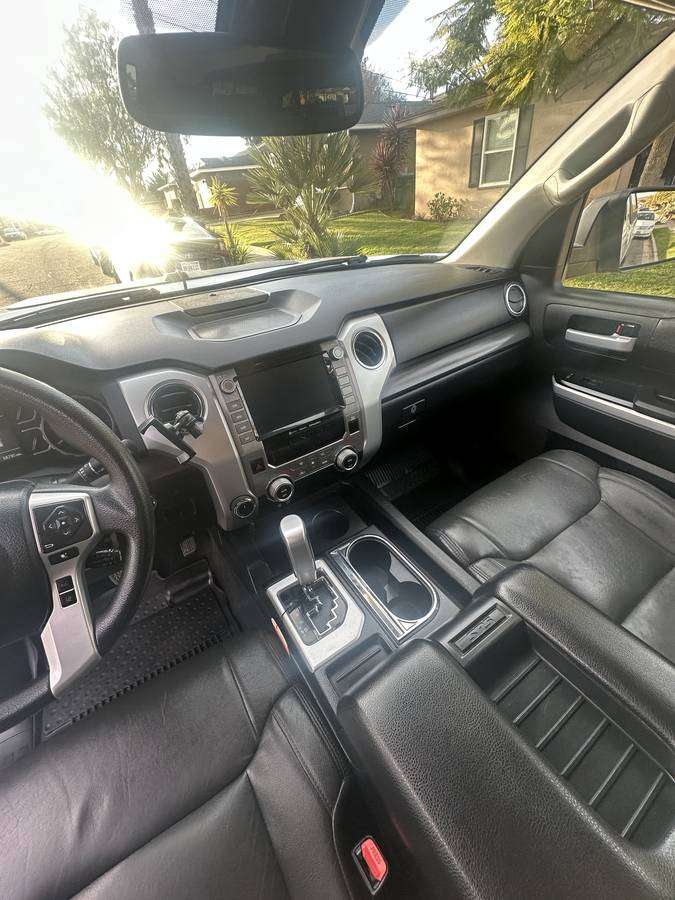 2020 Toyota Tundra SR5 4x4