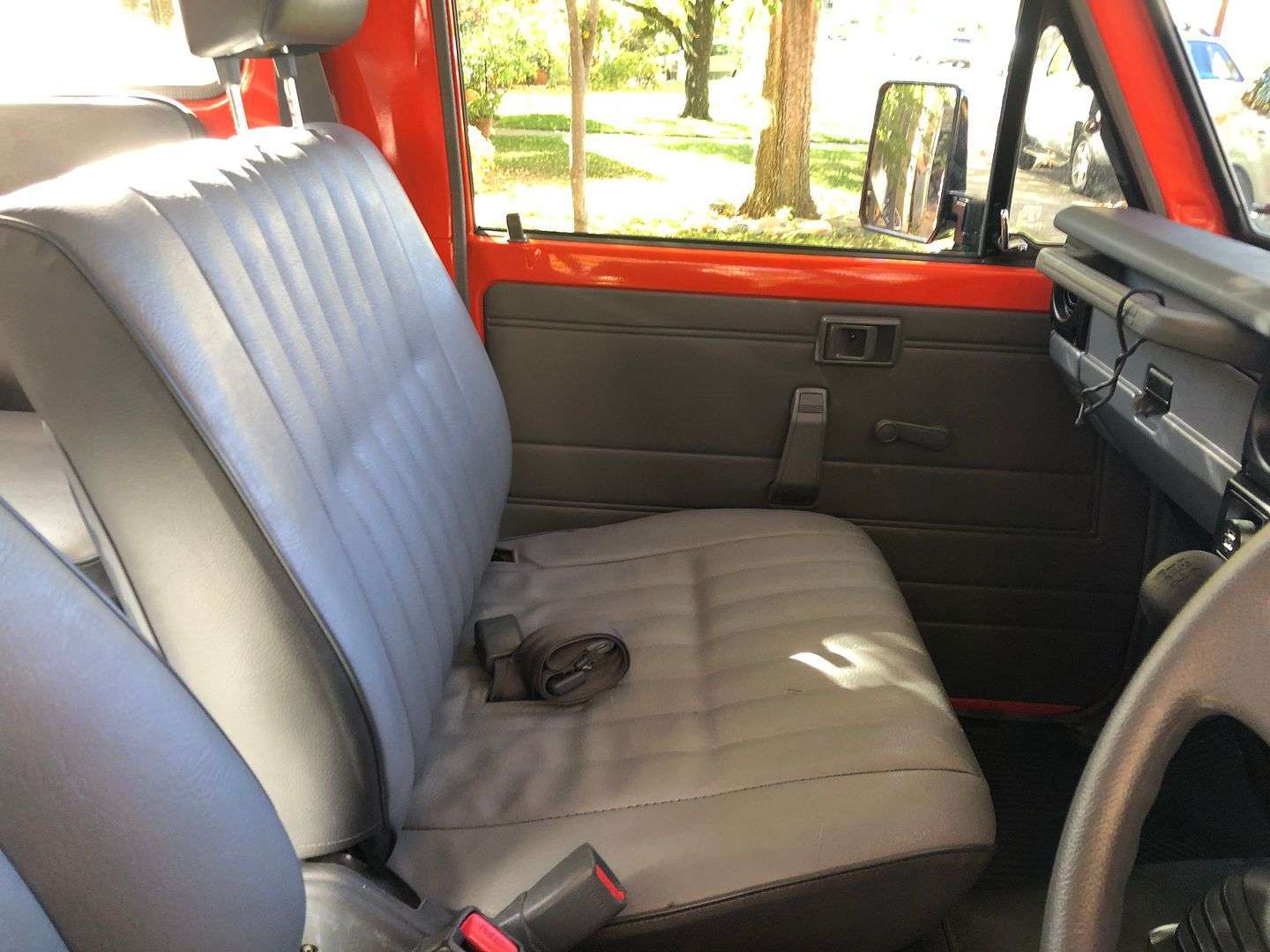 1994 Toyota Land Cruiser HZJ75 Troop Carrier