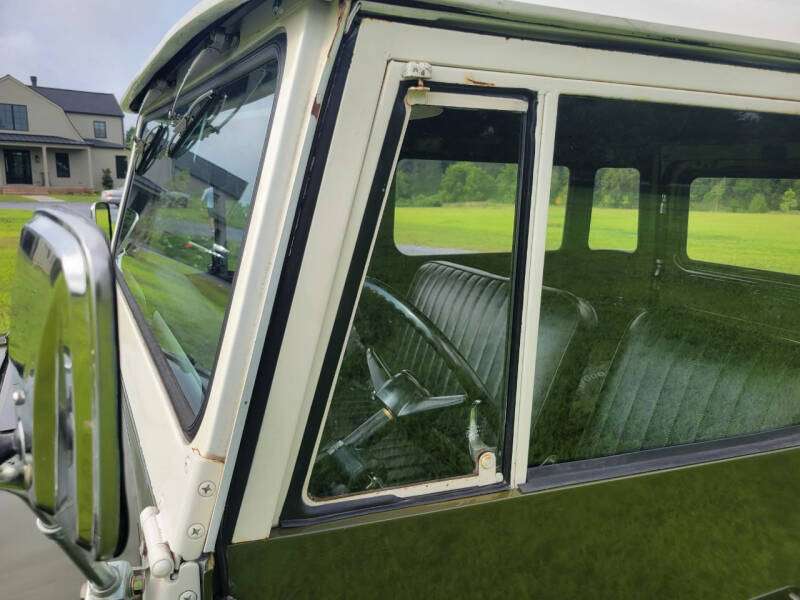 1969 Toyota Land Cruiser FJ40 V8
