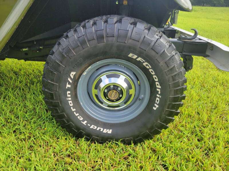 1969 Toyota Land Cruiser FJ40 V8