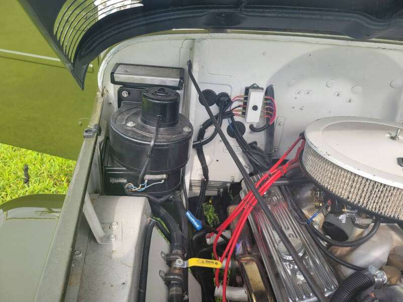 1969 Toyota Land Cruiser FJ40 V8