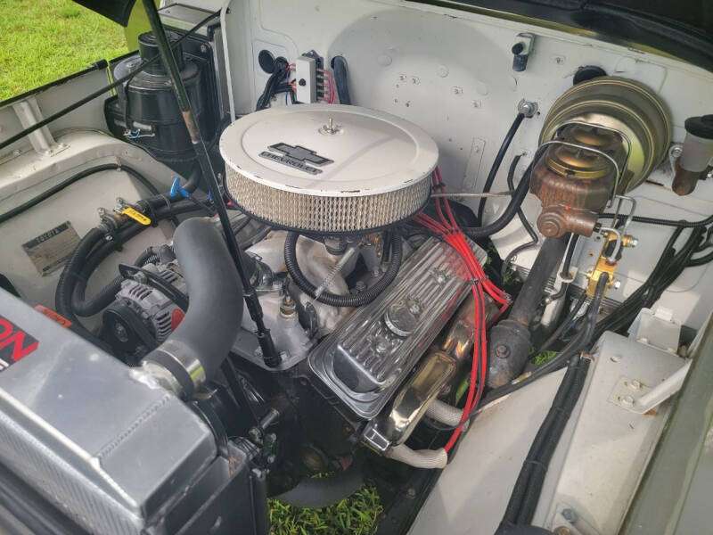 1969 Toyota Land Cruiser FJ40 V8