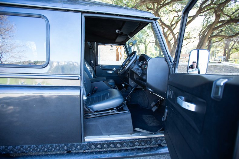 1990 Land Rover Defender 110 RHD