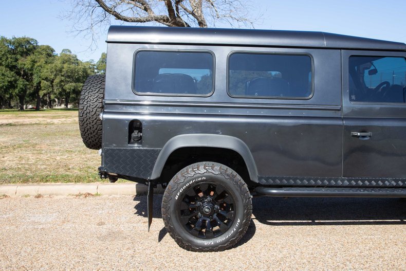 1990 Land Rover Defender 110 RHD