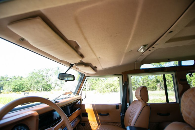 1993 Land Rover Defender 110 LHD