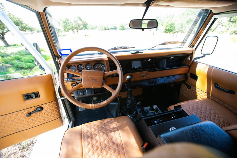1993 Land Rover Defender 110 LHD
