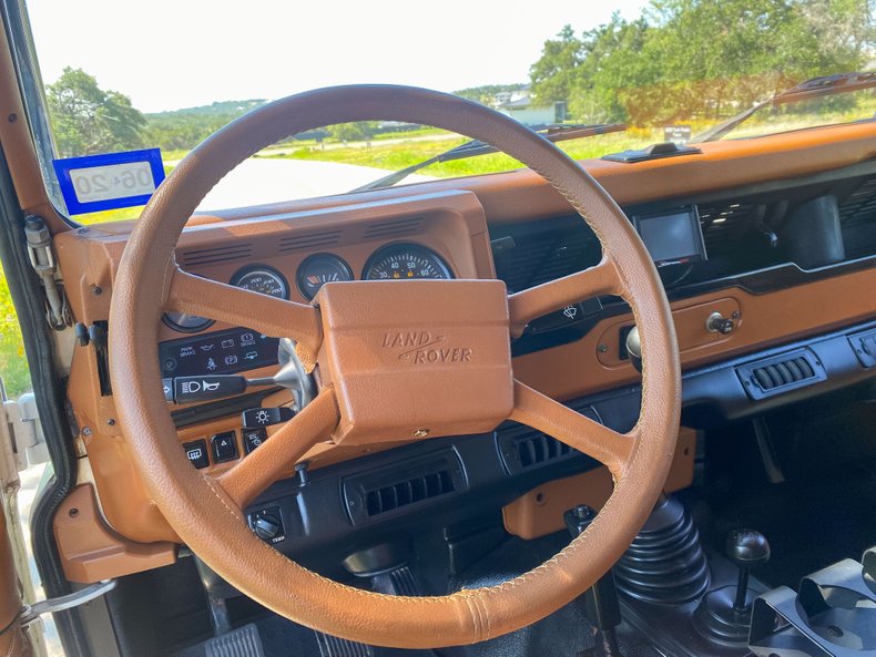1993 Land Rover Defender 110 LHD