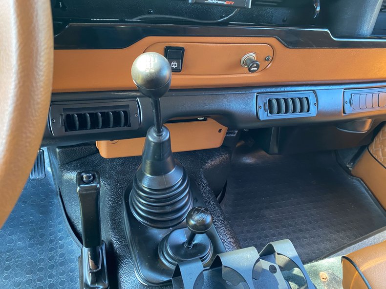 1993 Land Rover Defender 110 LHD