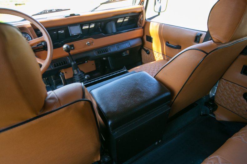 1993 Land Rover Defender 110 LHD
