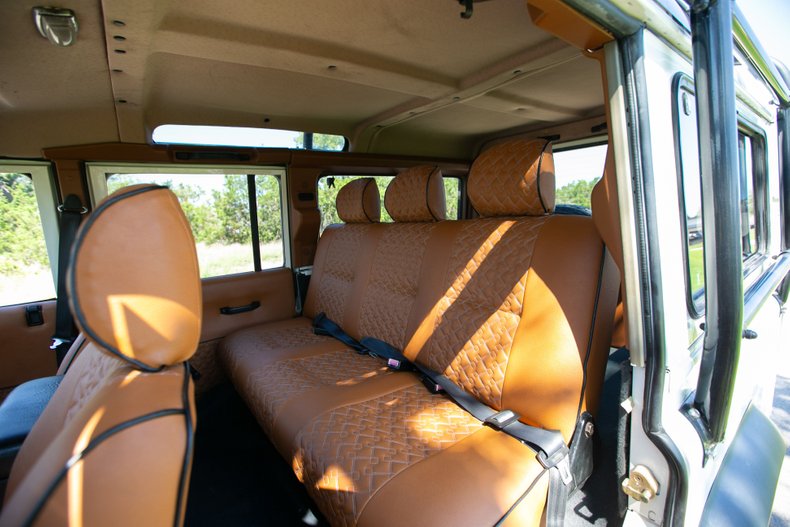 1993 Land Rover Defender 110 LHD