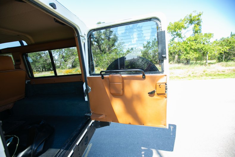 1993 Land Rover Defender 110 LHD