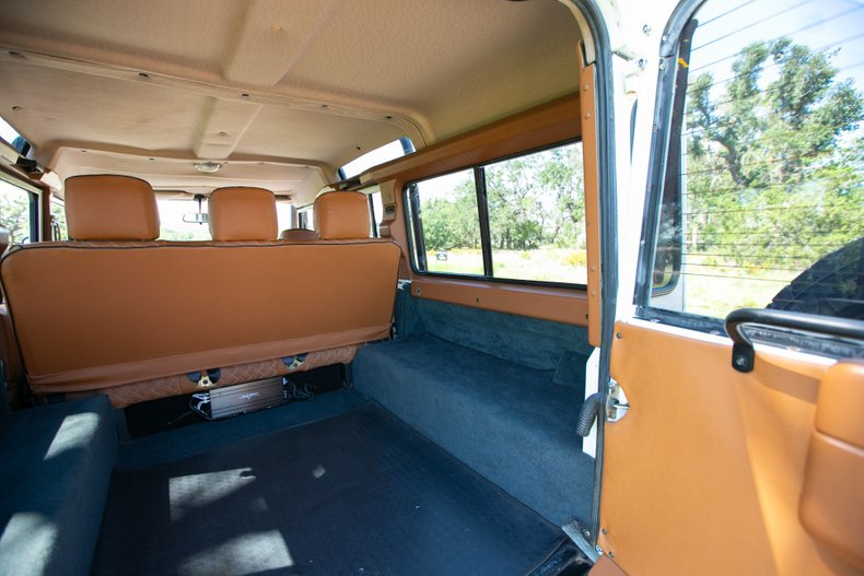 1993 Land Rover Defender 110 LHD