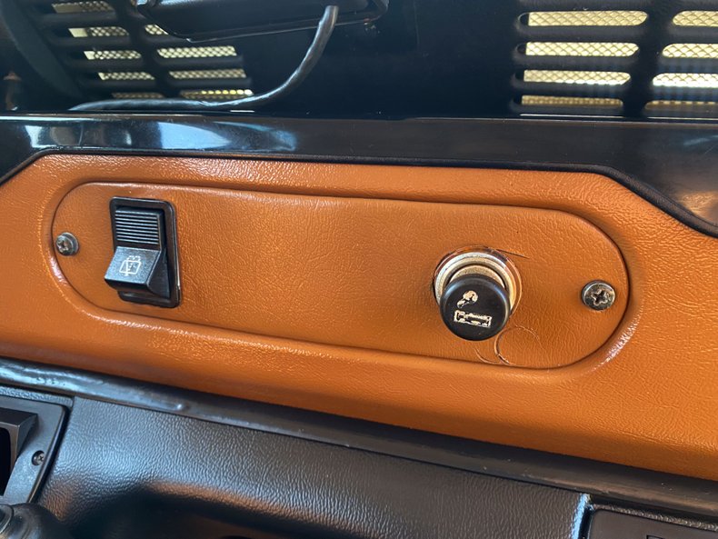 1993 Land Rover Defender 110 LHD
