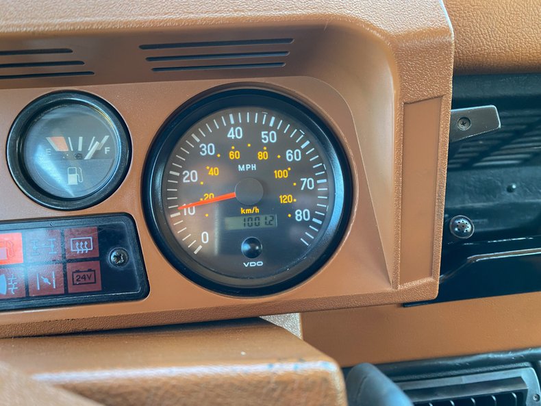 1993 Land Rover Defender 110 LHD