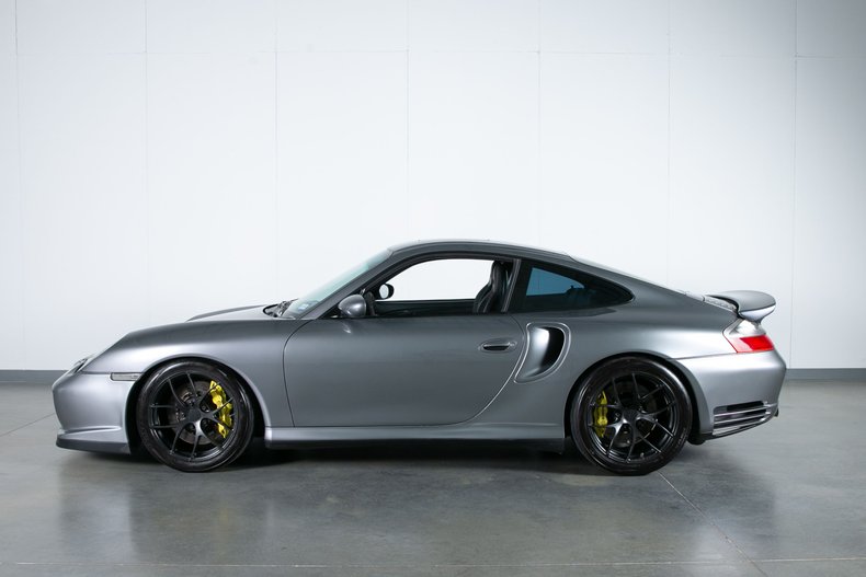 2001 Porsche 911 Turbo - Modified