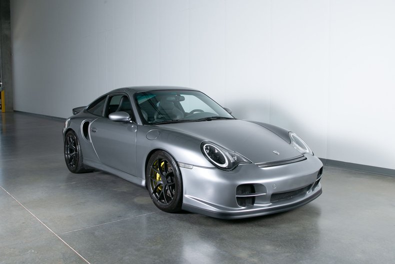 2001 Porsche 911 Turbo - Modified