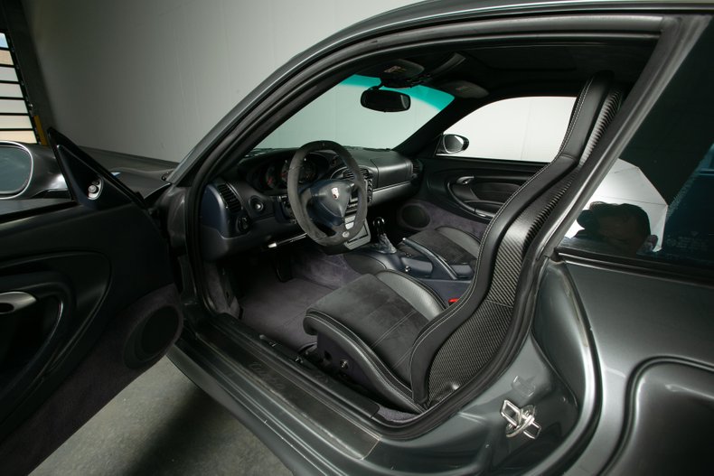 2001 Porsche 911 Turbo - Modified