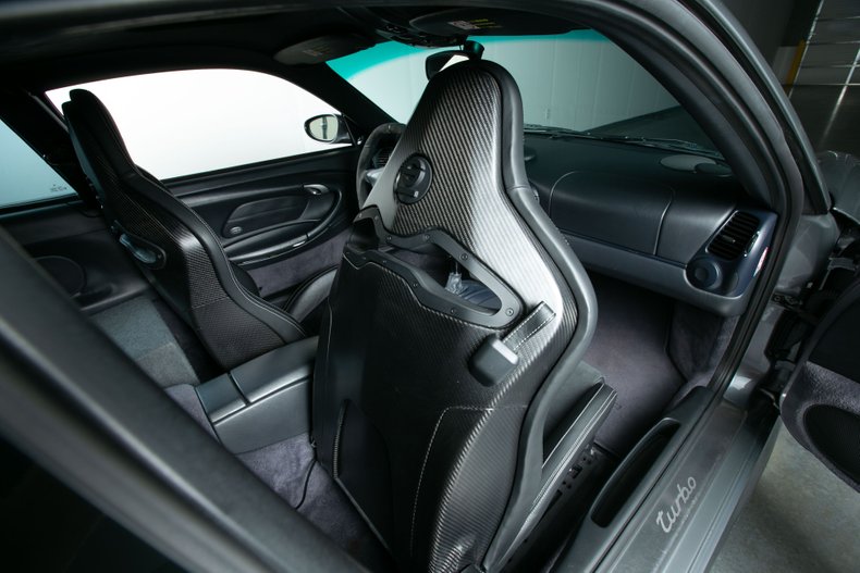 2001 Porsche 911 Turbo - Modified