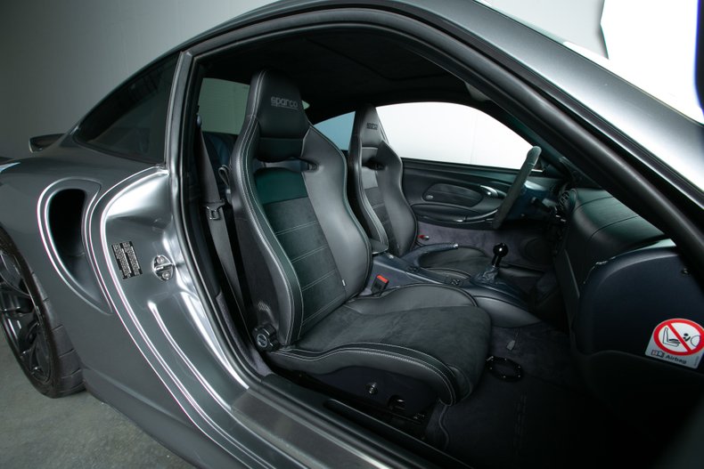 2001 Porsche 911 Turbo - Modified