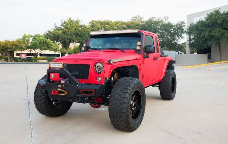 2014 Jeep Wrangler SEMA Custom Hemi V8