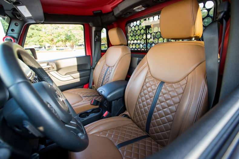 2014 Jeep Wrangler SEMA Custom Hemi V8