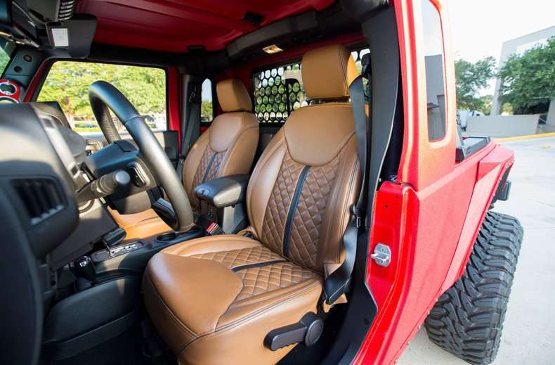 2014 Jeep Wrangler SEMA Custom Hemi V8