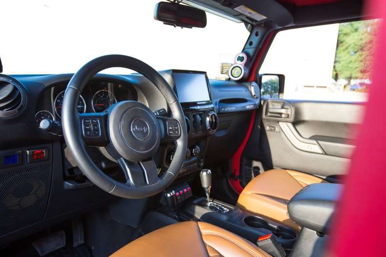 2014 Jeep Wrangler SEMA Custom Hemi V8