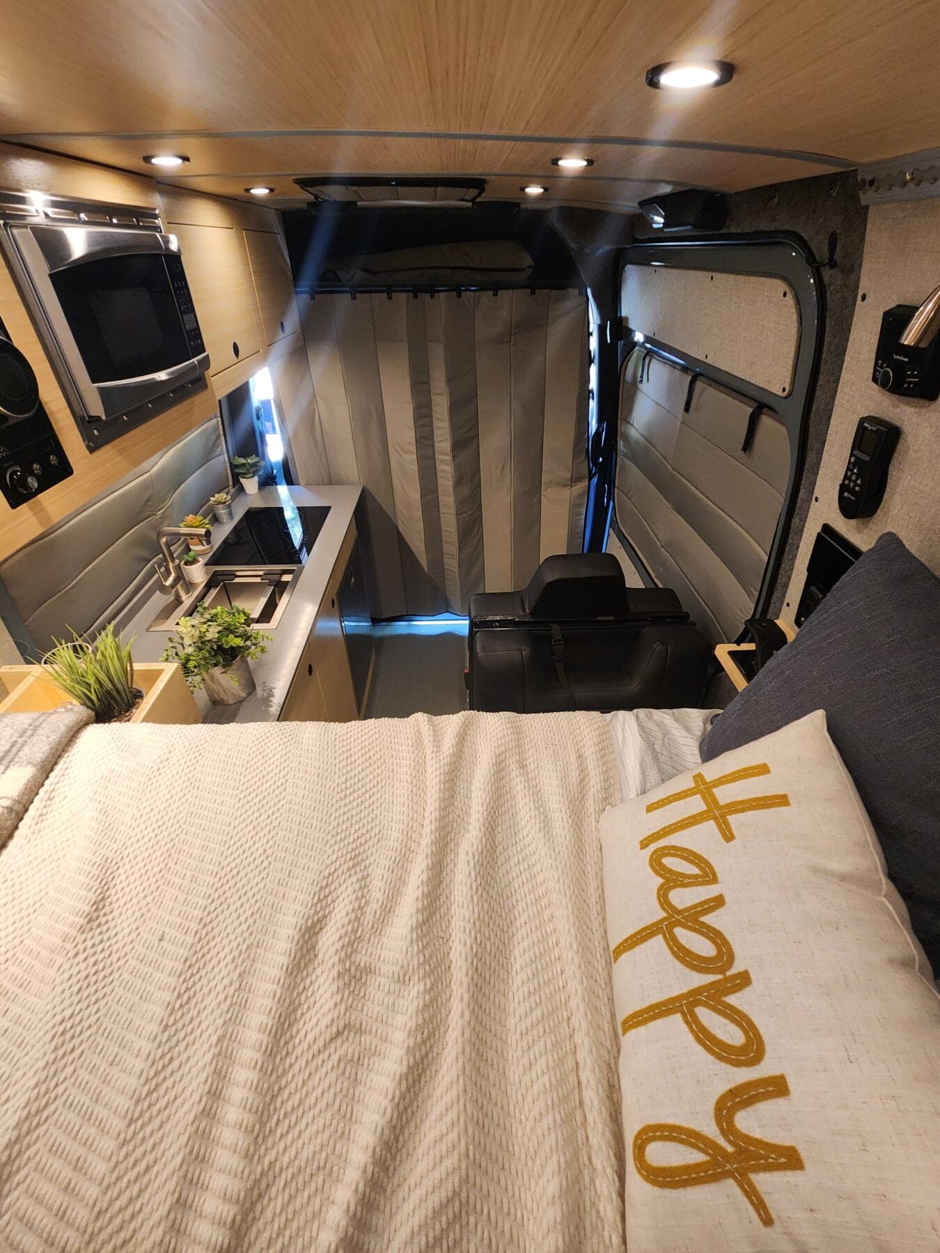 2022 Mercedes Sprinter 4x4 by San Juan Vans
