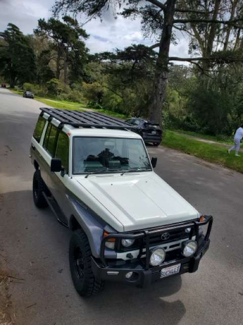 1991 Toyota Land Cruiser HZJ77