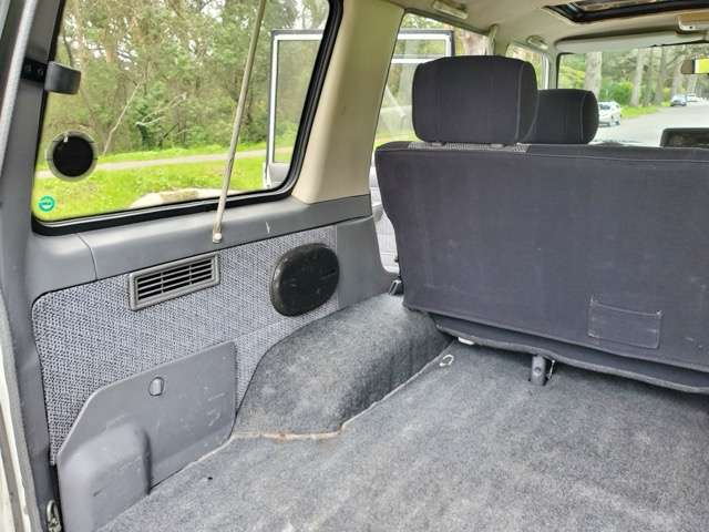 1991 Toyota Land Cruiser HZJ77