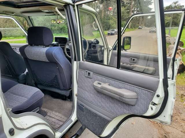 1991 Toyota Land Cruiser HZJ77
