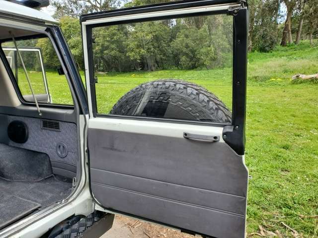 1991 Toyota Land Cruiser HZJ77