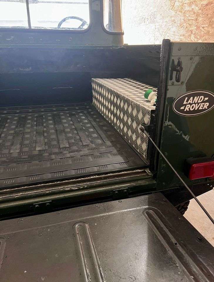 1989 Land Rover Defender 90